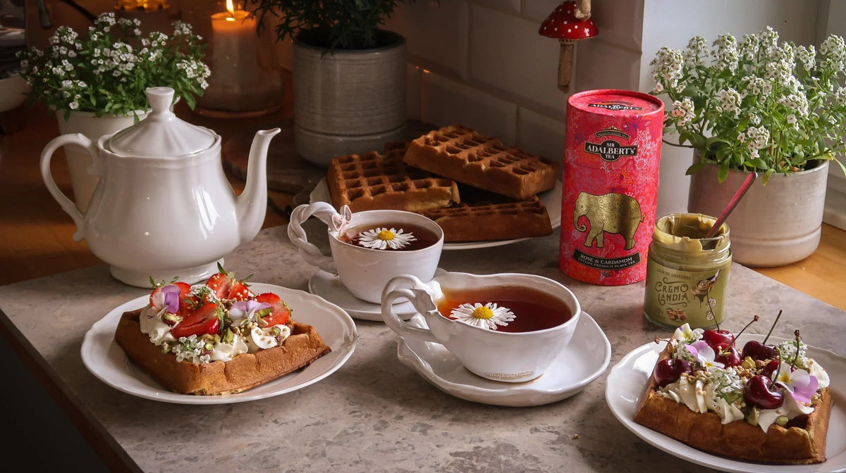 Letnie gofry herbaciane z kremem pistacjowym - Sir Adalbert's Tea