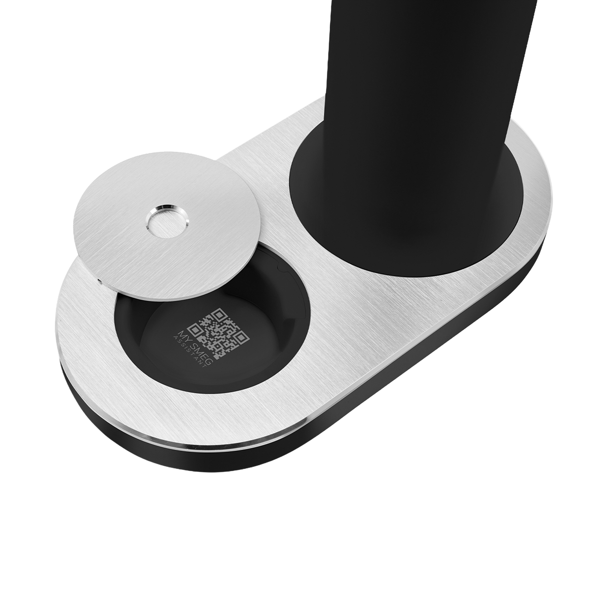 Saturator SMEG SKC01BLM ujecie z boku