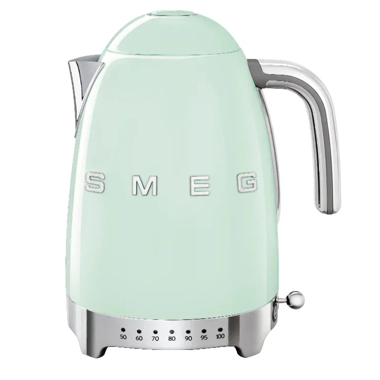 Elektryczny czajnik SMEG w pastelowym zielonym kolorze z regulacją temperatury od 50 do 100 stopni Celsiusza