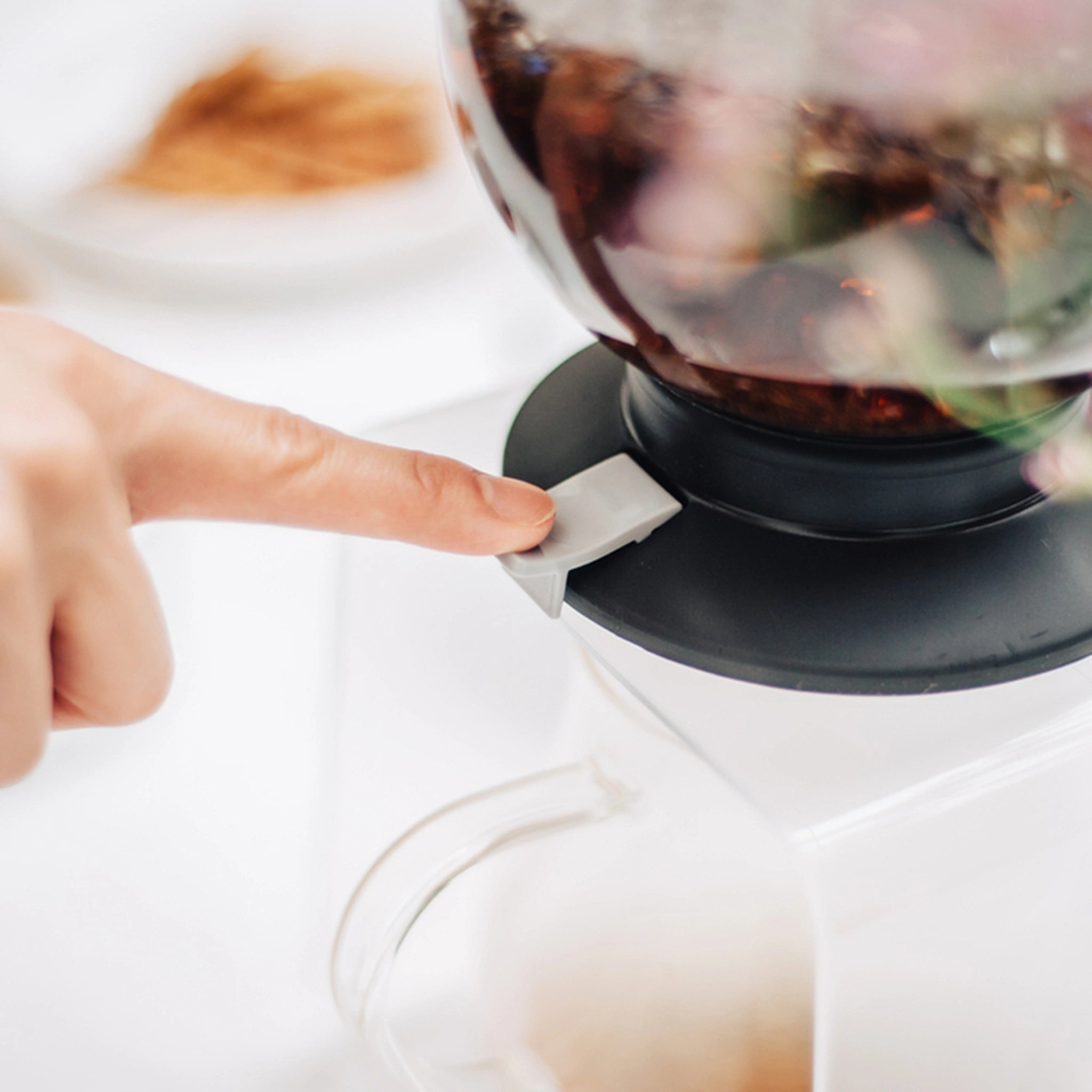Zaparzacz Hario Largo Tea Dripper – 800 ml