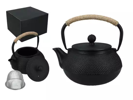 Cast iron kettle with infuser (900 ml)