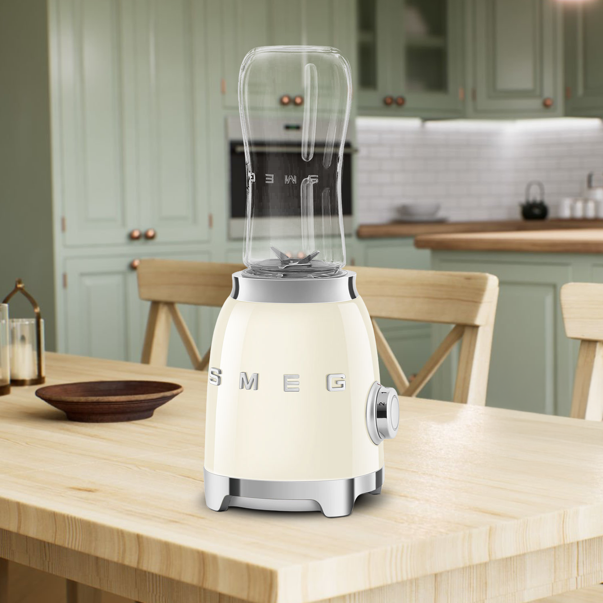 SMEG Creamy Sports Blender PBF01CREU