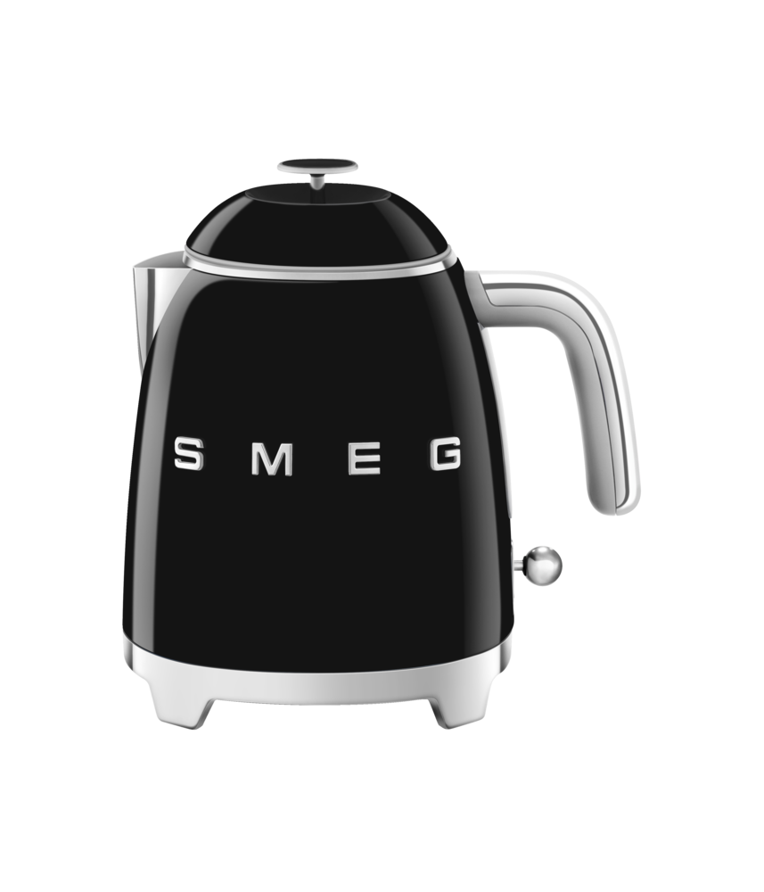 Mini czajnik SMEG KLF05 czarny w stylu retro pojemność 0.8l